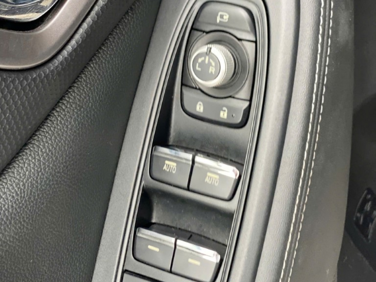 Subaru Forester IS Eyesight 2021 Màu Đồng Bản Full Subaru Forester IS Eyesight 2021 Màu Đồng Bản Full