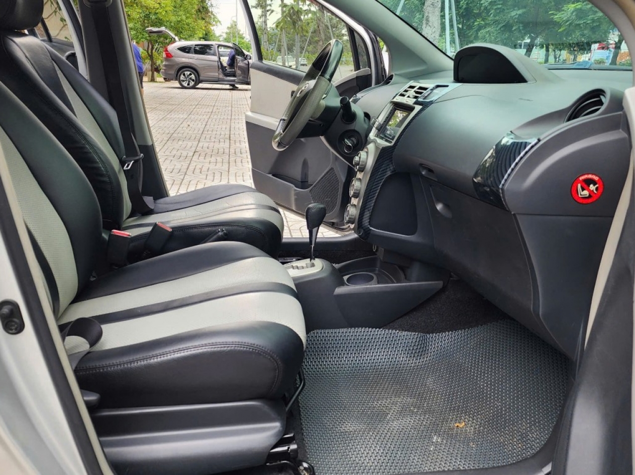 Toyota Yaris 1.3 AT 2007 Cũ Giá Rẻ Chính Chủ Toyota Yaris 1.3 AT 2007 Cũ Giá Rẻ Chính Chủ