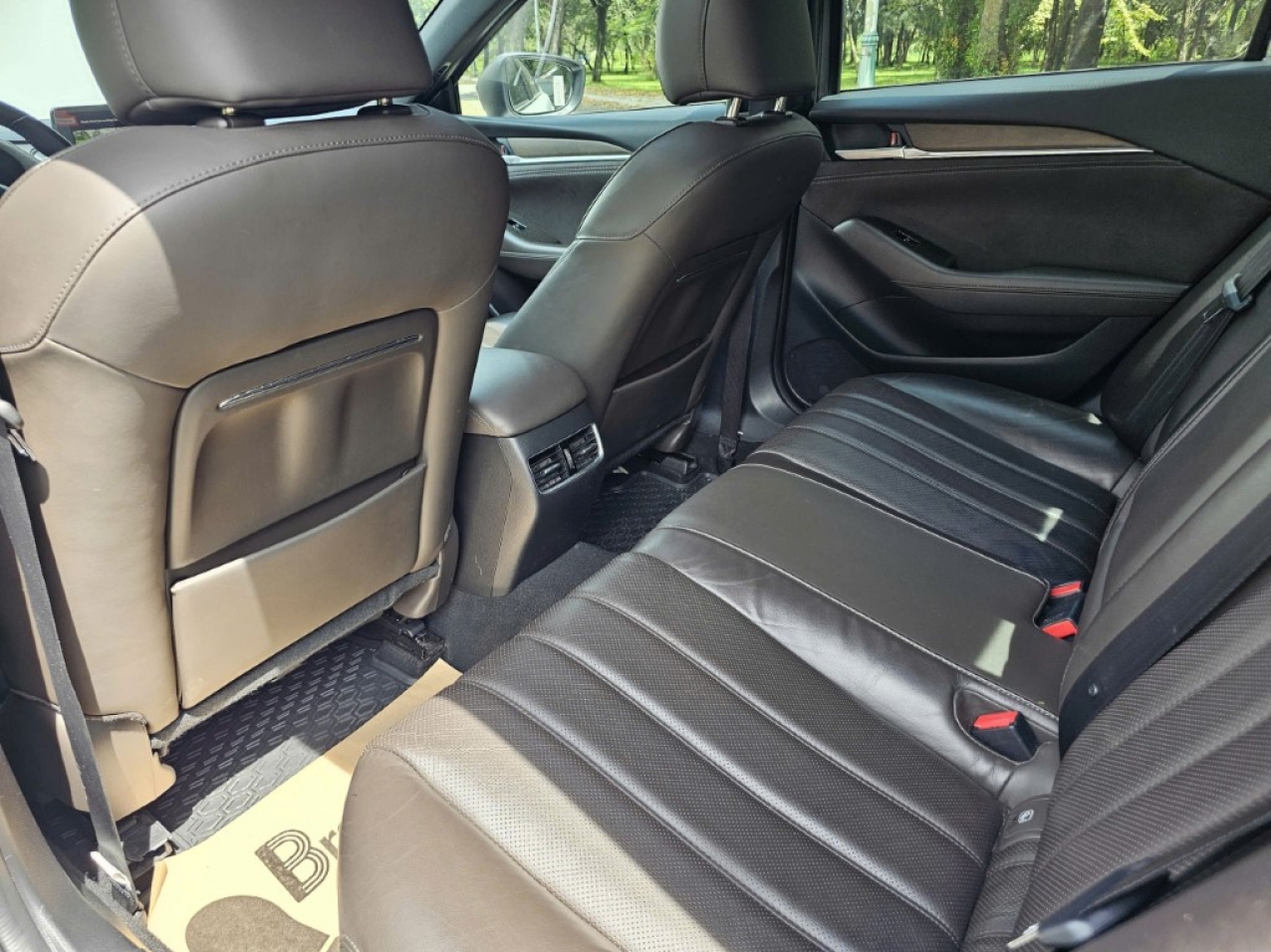 Mazda 6 2.5 Premium 2022 Màu Trắng Siêu Lướt ODO 16.000 km Mazda 6 2.5 Premium 2022 Màu Trắng Siêu Lướt ODO 16.000 km