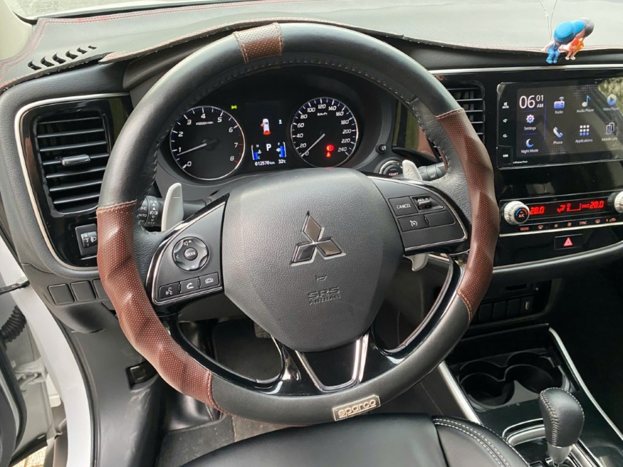 Mitsubishi Outlander CVT 2022 Màu Trắng Siêu Cọp Mitsubishi Outlander CVT 2022 Màu Trắng Siêu Cọp