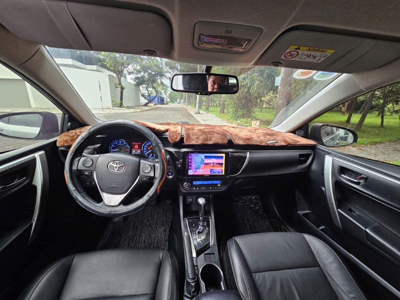 Corolla Altis 2.0V Sport 2016 Màu Bạc Siêu Đẹp Corolla Altis 2.0V Sport 2016 Màu Bạc Siêu Đẹp