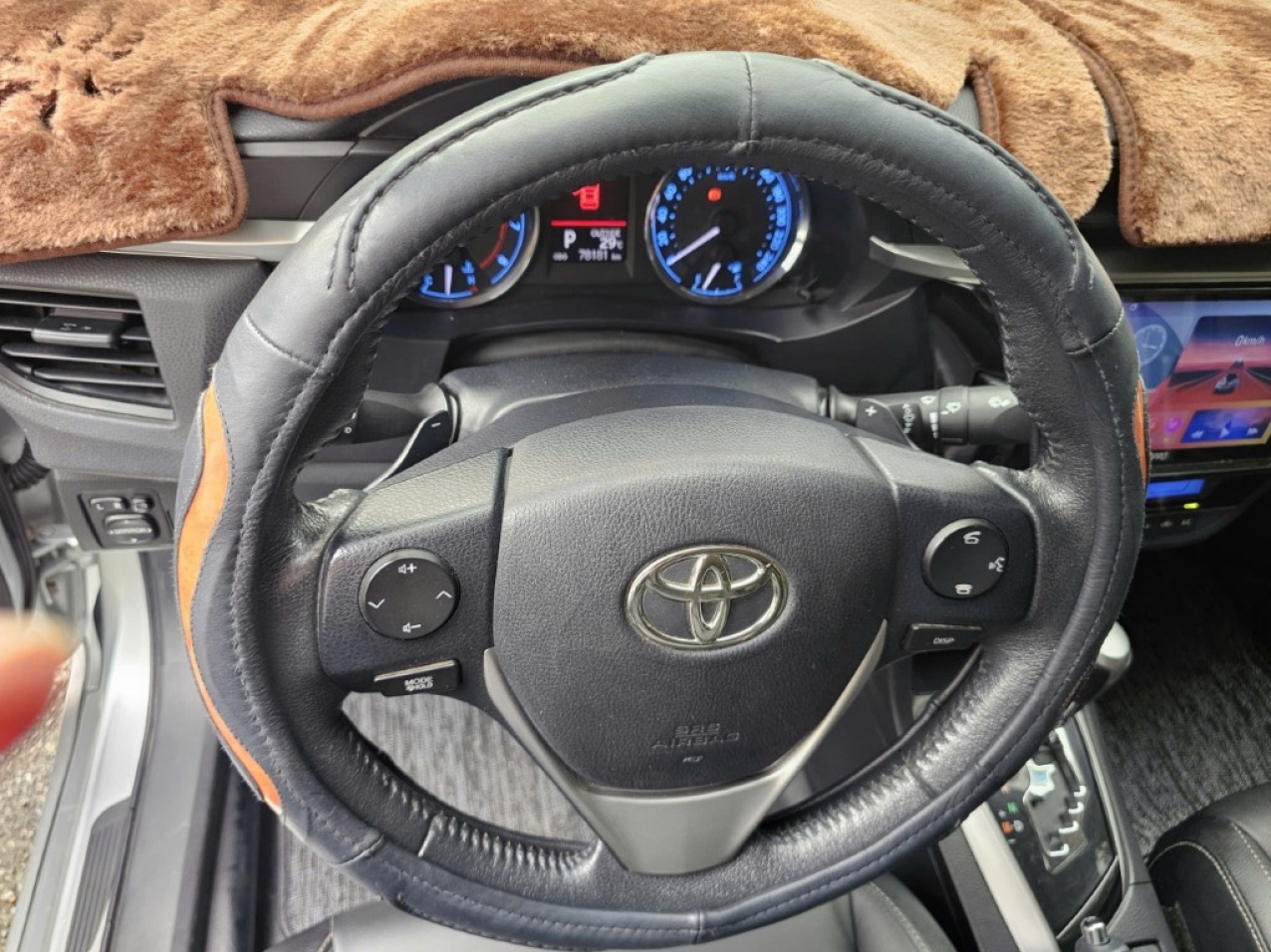 Corolla Altis 2.0V Sport 2016 Màu Bạc Siêu Đẹp Corolla Altis 2.0V Sport 2016 Màu Bạc Siêu Đẹp