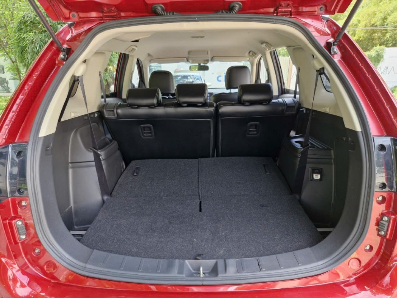 Mitsubishi Outlander CVT 2022 Màu Đỏ Siêu Cọp Mitsubishi Outlander CVT 2022 Màu Đỏ Siêu Cọp