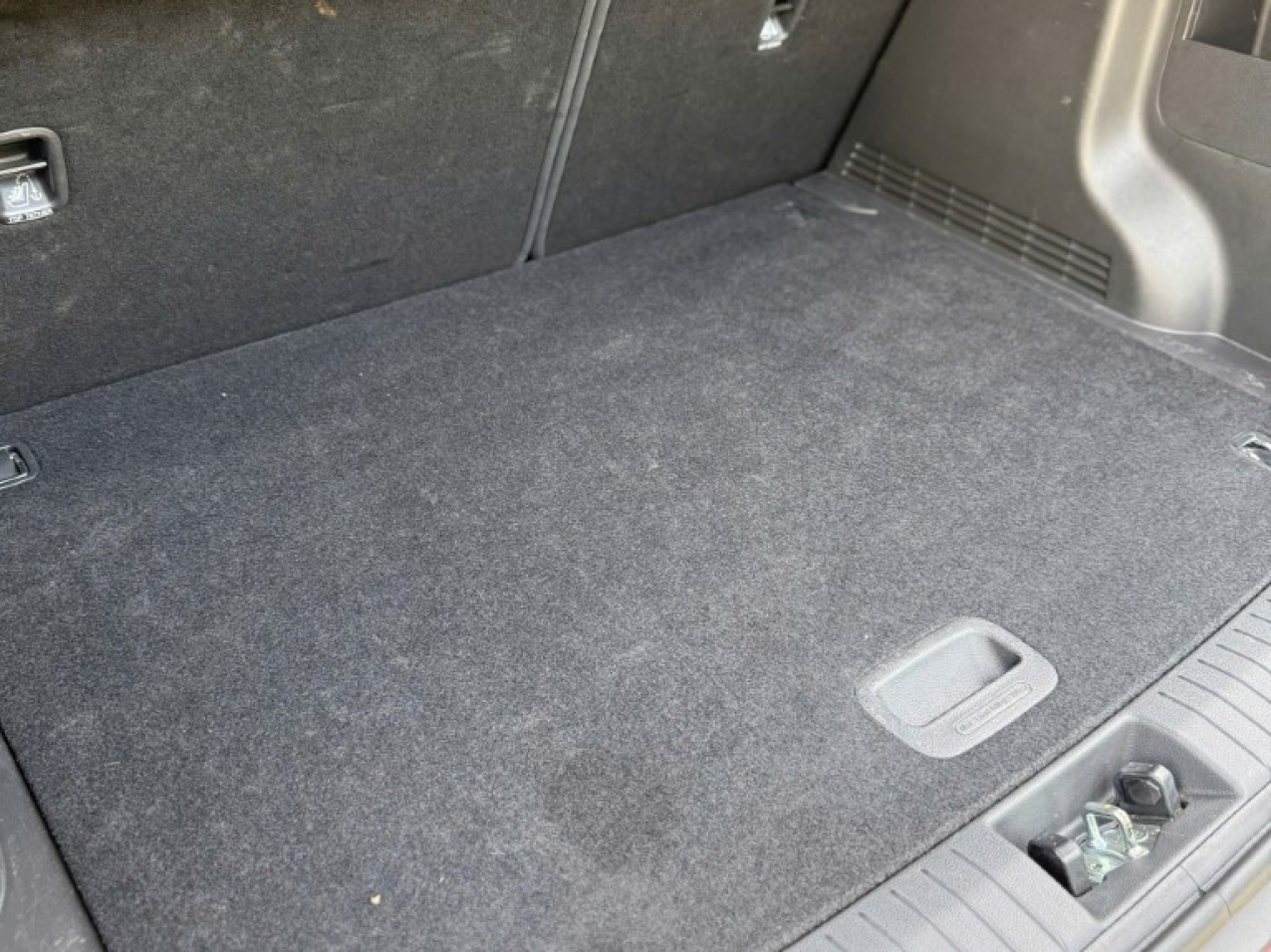 Hyundai Kona 2.0 Đặc Biệt Màu Đỏ | Đẹp chuẩn | Mới về Hyundai Kona 2.0 Đặc Biệt Màu Đỏ | Đẹp chuẩn | Mới về