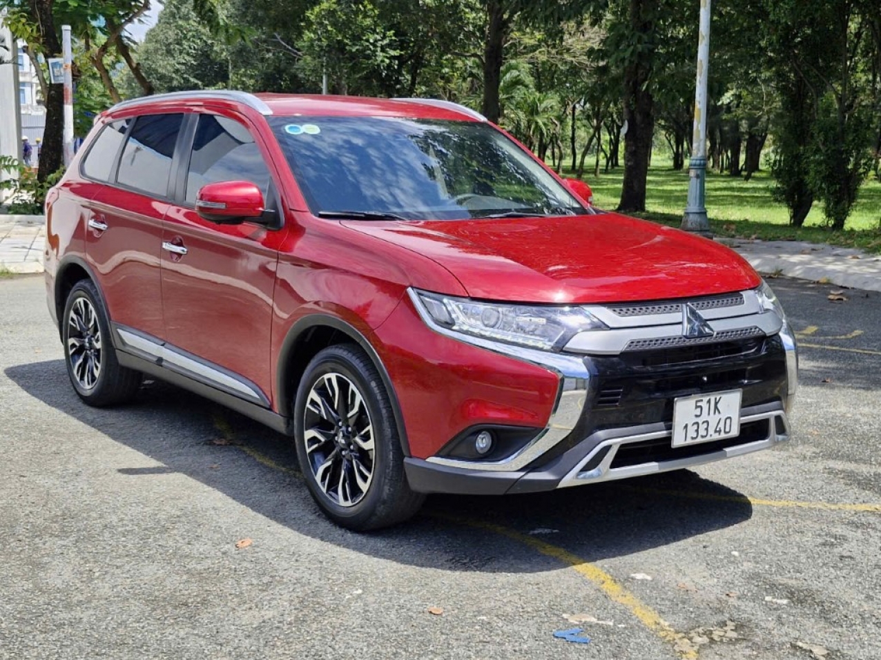 Mitsubishi Outlander CVT 2022 Màu Đỏ Siêu Cọp Mitsubishi Outlander CVT 2022 Màu Đỏ Siêu Cọp