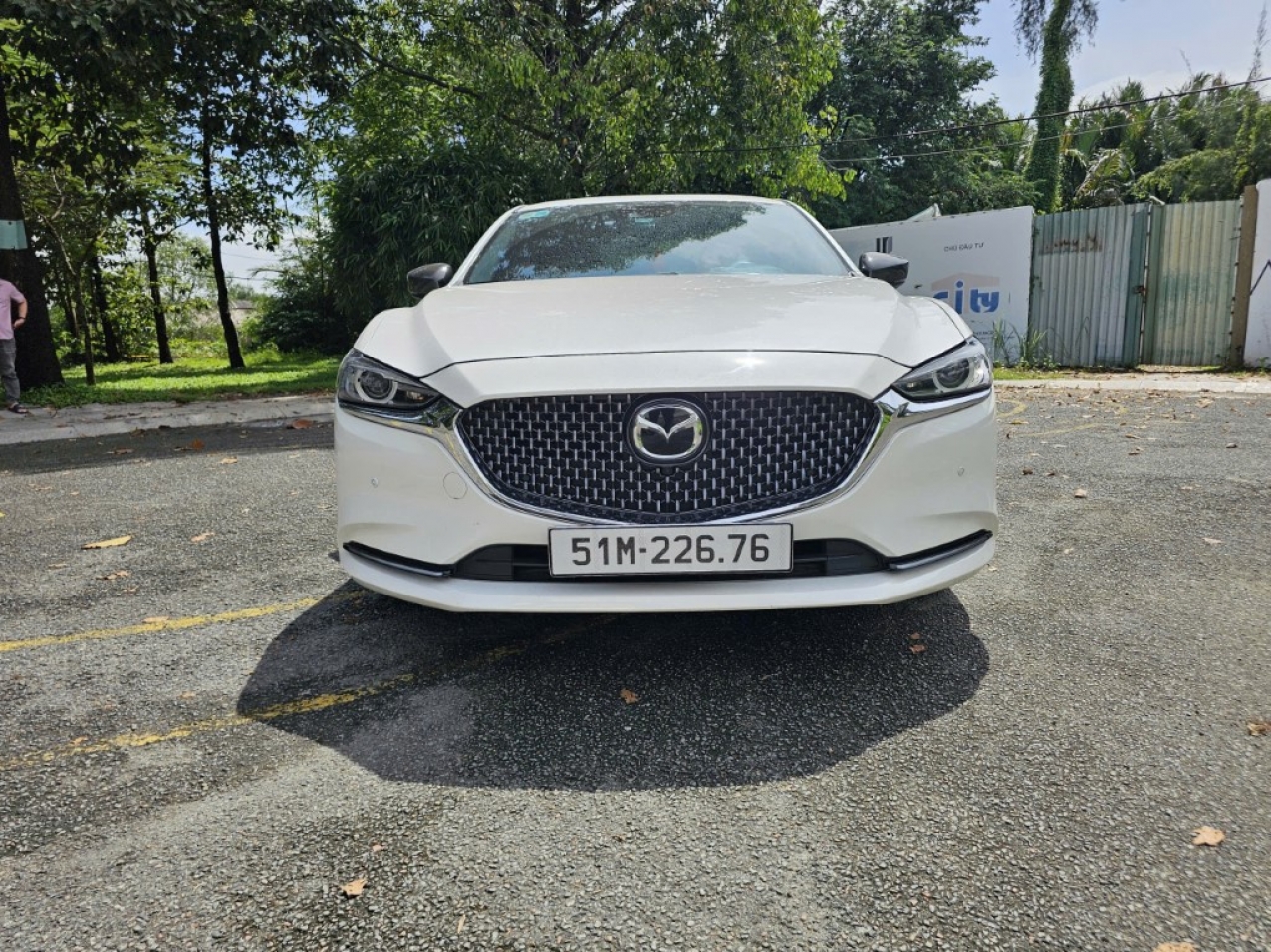 Mazda 6 2.5 Premium 2022 Màu Trắng Siêu Lướt ODO 16.000 km Mazda 6 2.5 Premium 2022 Màu Trắng Siêu Lướt ODO 16.000 km