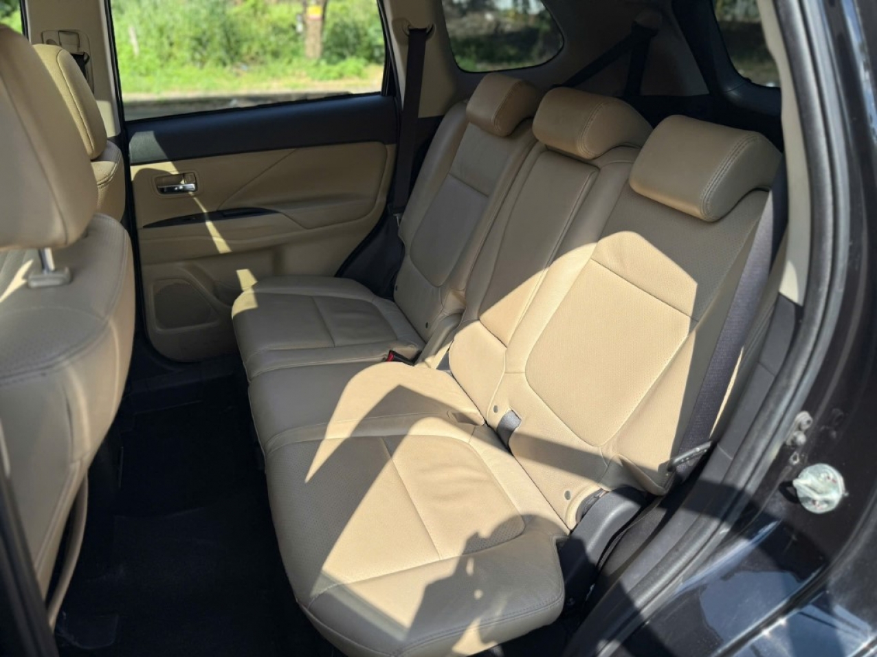 Mitsubishi Outlander 2.0 Premium 2018 Màu Đen ODO 49.000Km Mitsubishi Outlander 2.0 Premium 2018 Màu Đen ODO 49.000Km