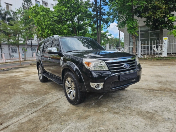 Ford Everest Limited AT 2012 Máy Dầu
