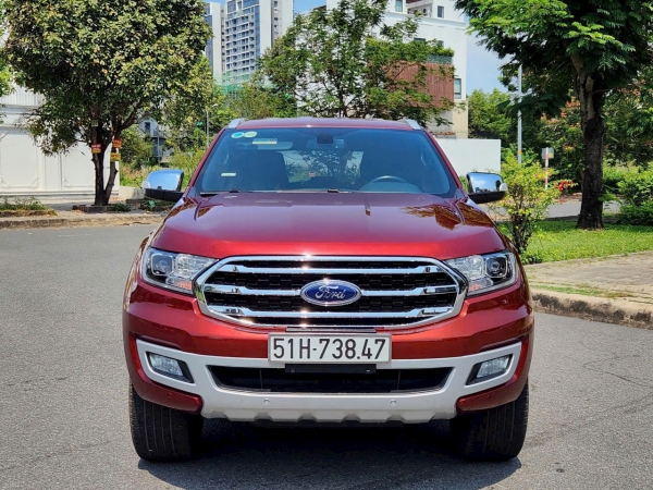 Ford Everest Titanium 2020 2.0L AT Màu Đỏ ODO 33.000 km