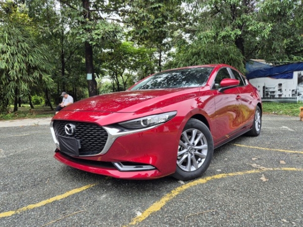 Mazda 3 1.5 luxury 2022 