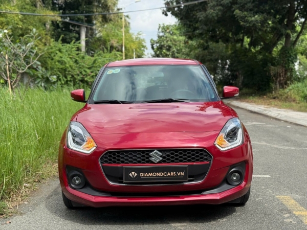 Suzuki Swift 2020 Màu Đỏ ODO 15.000km