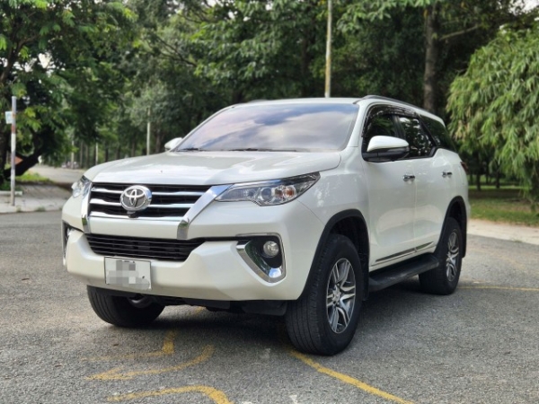 Toyota Fortuner 2.4 AT 2018 