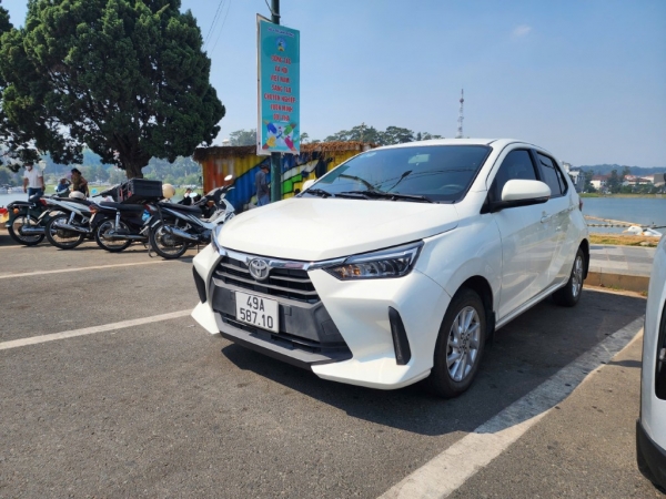 Toyota Wigo 1.2 AT 2023